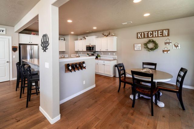 61813 Azalia Place, Bend, OR 97702