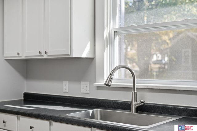 5243 Walker Avenue, Lincoln, NE 68504