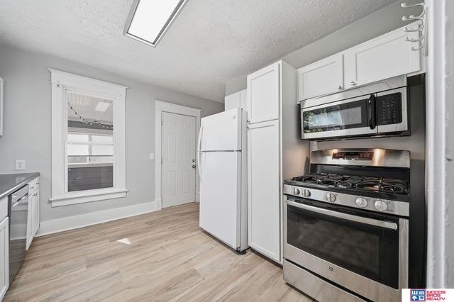 5243 Walker Avenue, Lincoln, NE 68504