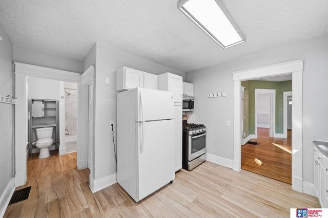 5243 Walker Avenue, Lincoln, NE 68504