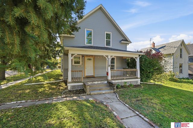 5243 Walker Avenue, Lincoln, NE 68504