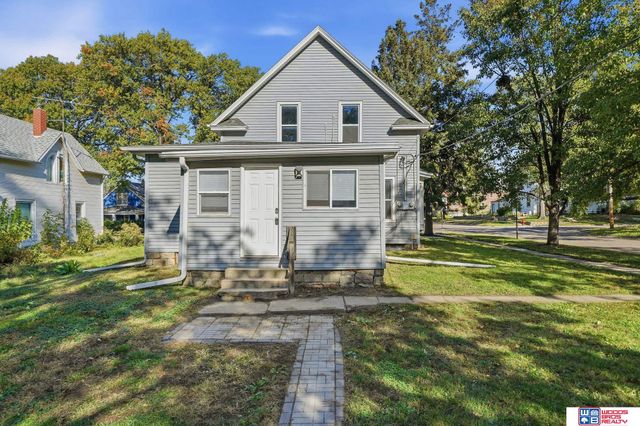5243 Walker Avenue, Lincoln, NE 68504