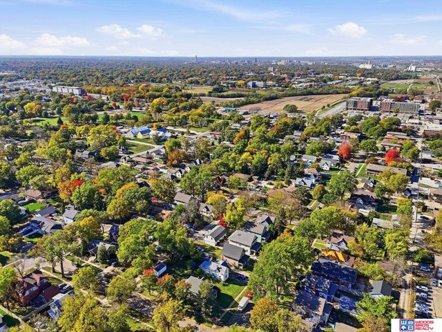 5243 Walker Avenue, Lincoln, NE 68504