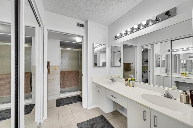 10133 NW 24th Place 205, Sunrise, FL 33322