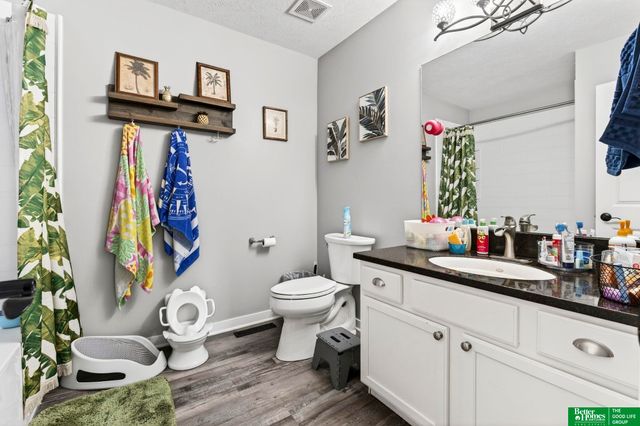 826 Lincoln Avenue, Plattsmouth, NE 68048