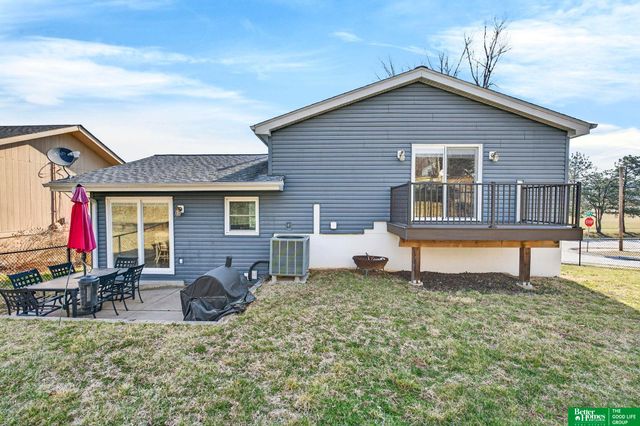826 Lincoln Avenue, Plattsmouth, NE 68048
