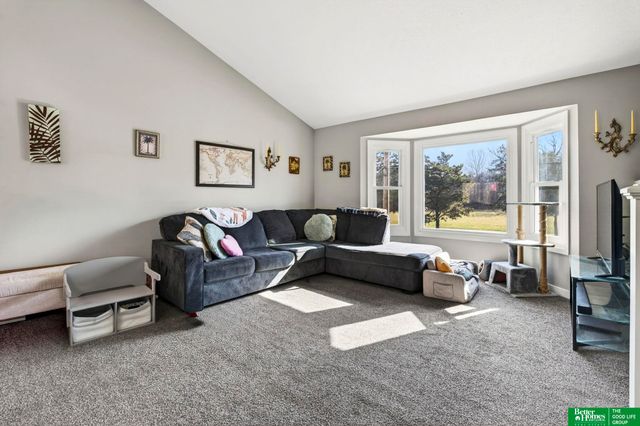 826 Lincoln Avenue, Plattsmouth, NE 68048