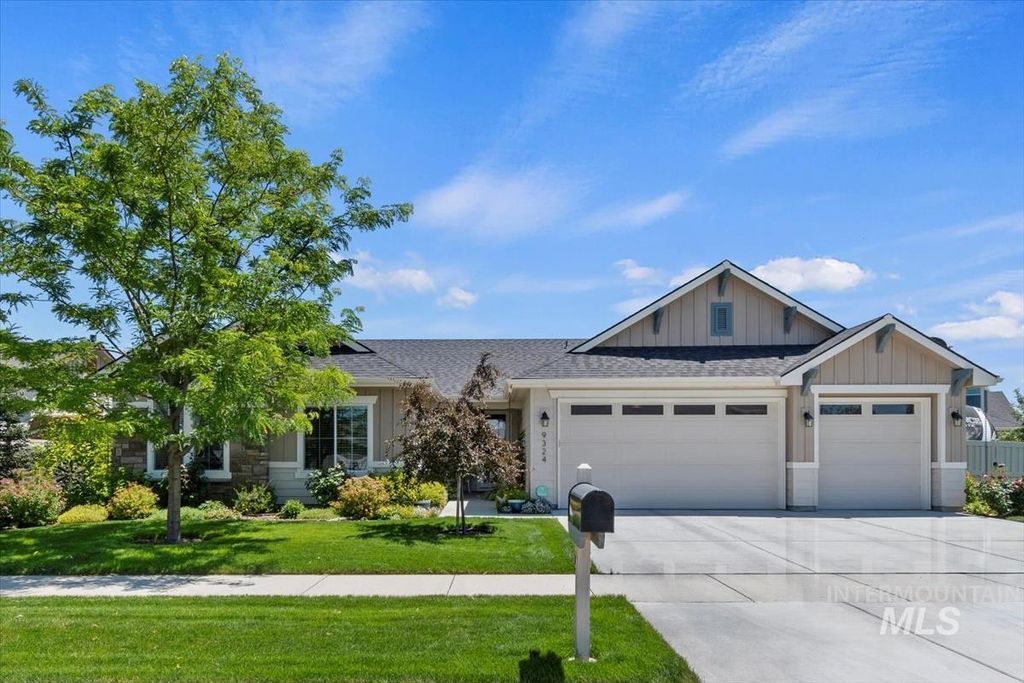 9324 S Kotlas Way, Kuna, ID 83634