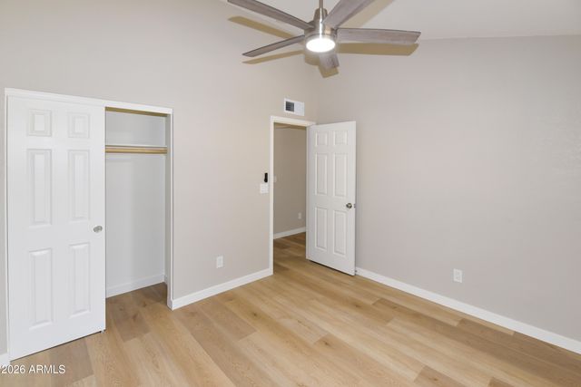 8907 W MANZANITA Drive, Peoria, AZ 85345