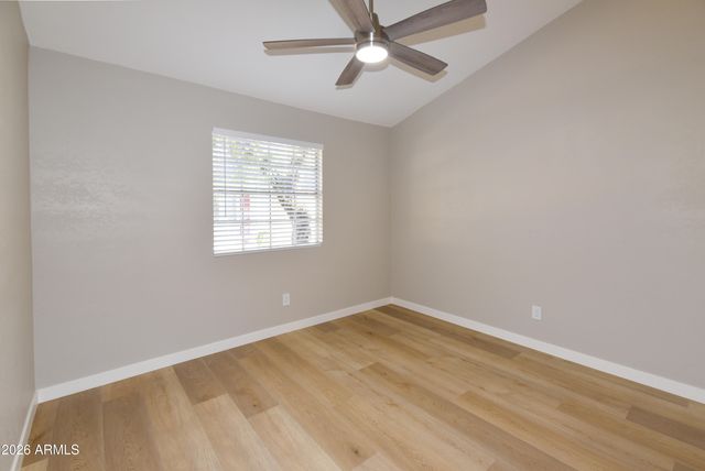 8907 W MANZANITA Drive, Peoria, AZ 85345