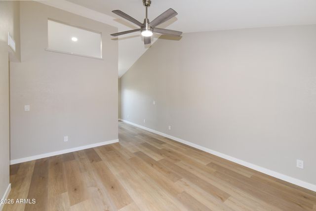 8907 W MANZANITA Drive, Peoria, AZ 85345