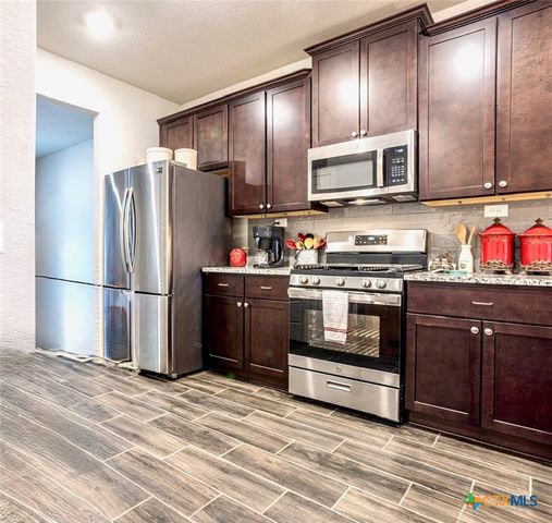 1910 Esplanade, New Braunfels, TX 78130