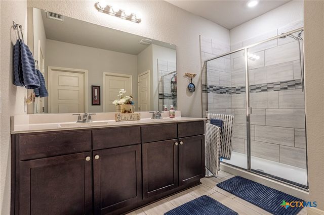 1910 Esplanade, New Braunfels, TX 78130