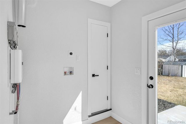 4180 S Pearl Street, Englewood, CO 80113