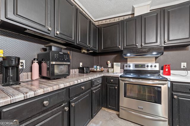 117 Island Drive NE, Milledgeville, GA 31061