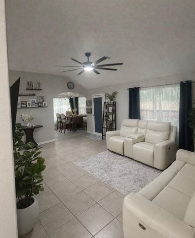 16393 Danika Oak Drive, Conroe, TX 77306