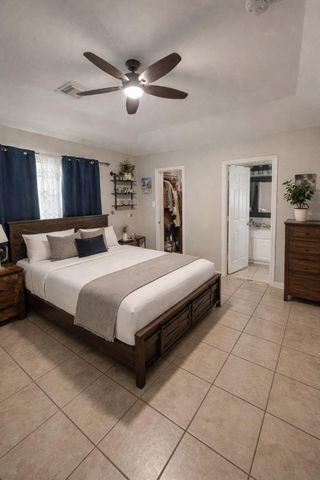 16393 Danika Oak Drive, Conroe, TX 77306