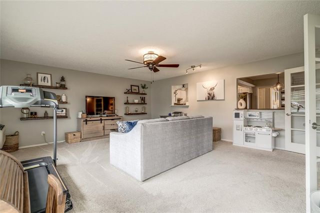 2801 NW 158th Street, Edmond, OK 73013