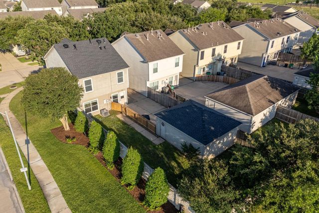 9631 Coyote Creek Drive, Houston, TX 77095