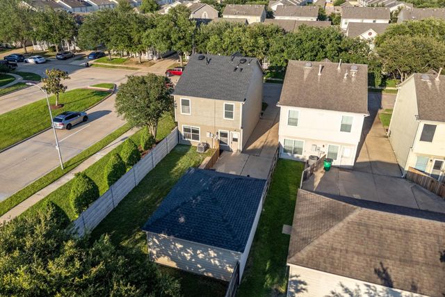 9631 Coyote Creek Drive, Houston, TX 77095