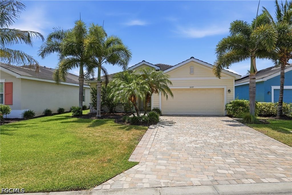 9577 Mirada BLVD, Fort Myers, FL 33908