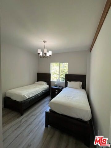 17400 Parthenia Street, Northridge, CA 91325