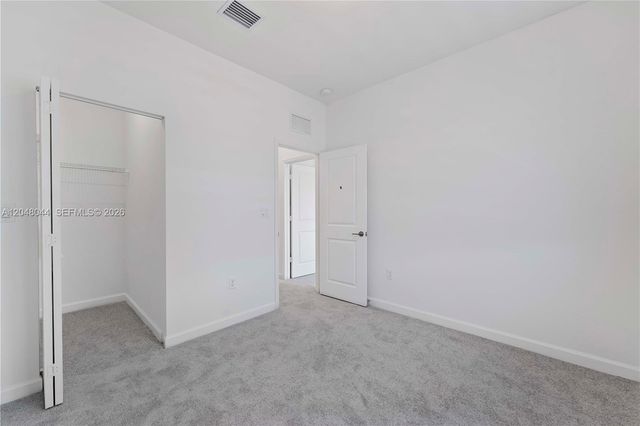 701 SE 13th St Cir, Homestead, FL 33034