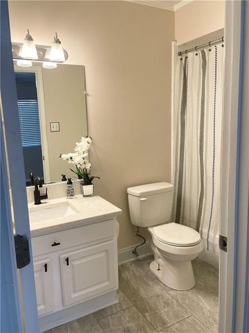 346 Carpenter Drive 12, Sandy Springs, GA 30328
