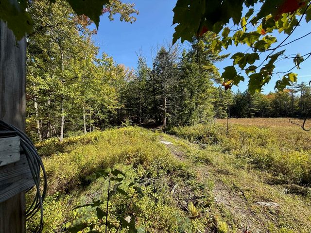 669 High Street, Candia, NH 03034