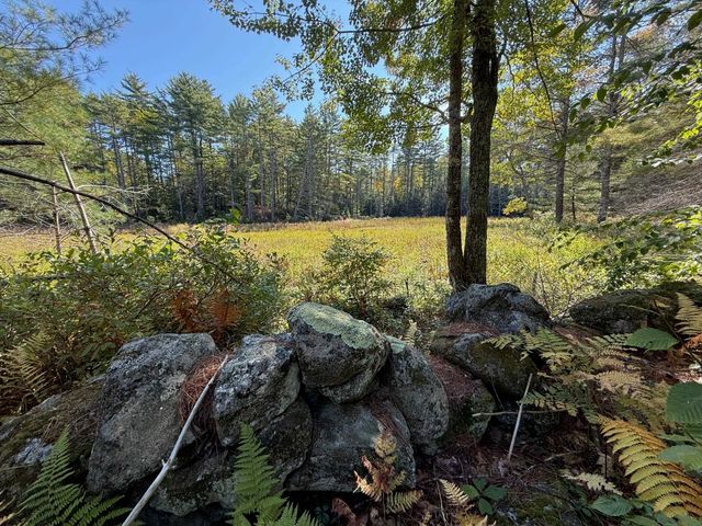 669 High Street, Candia, NH 03034