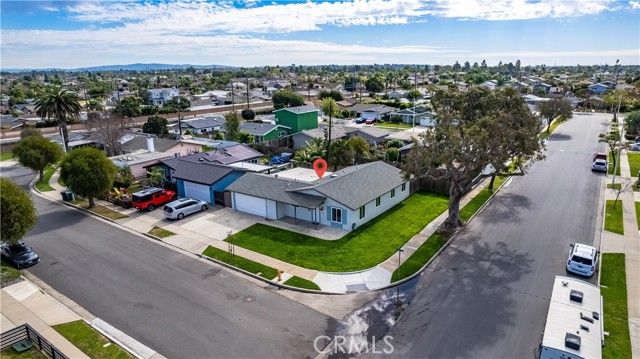 9432 Blane Circle, Huntington Beach, CA 92646