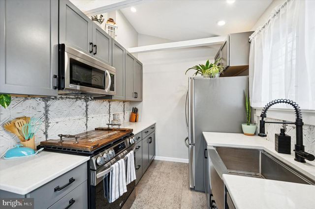 137 MYRTLE AVE, Cheltenham, PA 19012