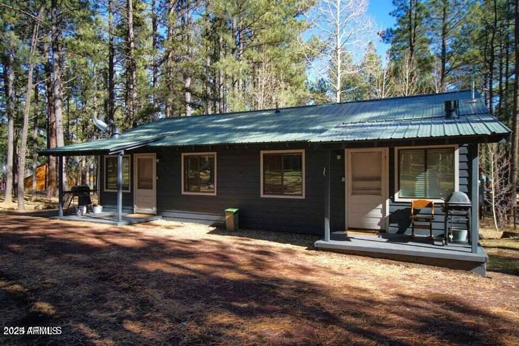 Image 1 of property listing at 24 WILTBANK Street 2, Greer, AZ 85927