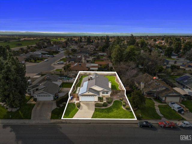 709 Reed Street, Bakersfield, CA 93314