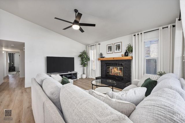 709 Reed Street, Bakersfield, CA 93314