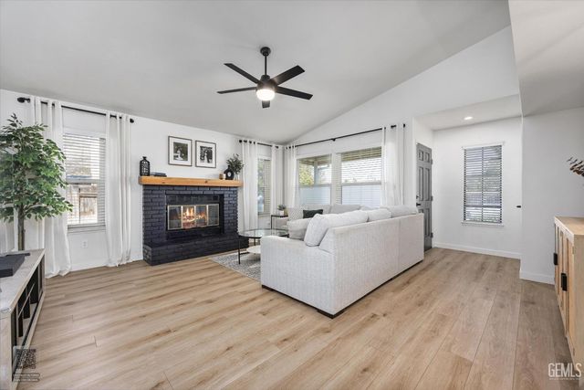 709 Reed Street, Bakersfield, CA 93314