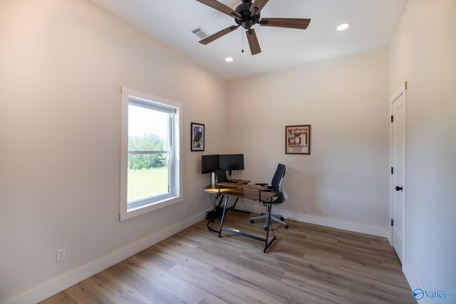 1081 County Highway 25, Hamilton, AL 35570
