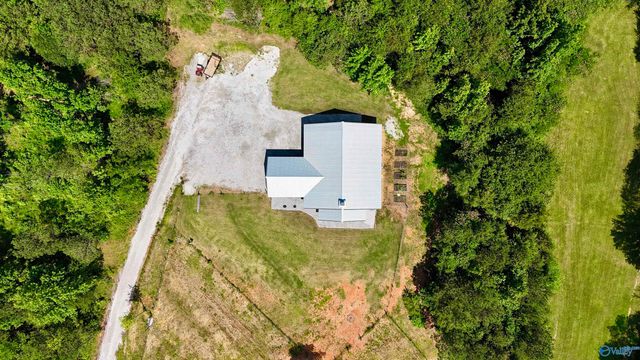 1081 County Highway 25, Hamilton, AL 35570