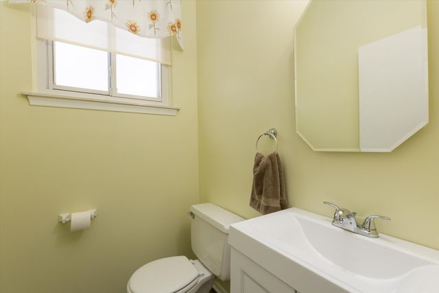 37177 Bristol Street, Livonia, MI 48154