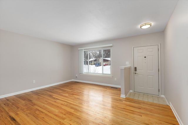 37177 Bristol Street, Livonia, MI 48154