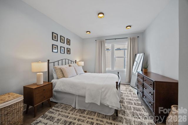 513 Strong Avenue, Charlotte, NC 28205