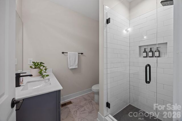 513 Strong Avenue, Charlotte, NC 28205