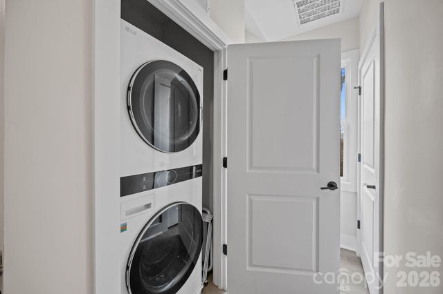 513 Strong Avenue, Charlotte, NC 28205