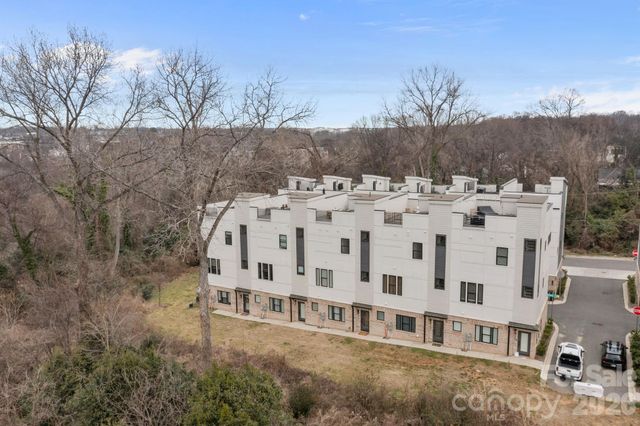 513 Strong Avenue, Charlotte, NC 28205