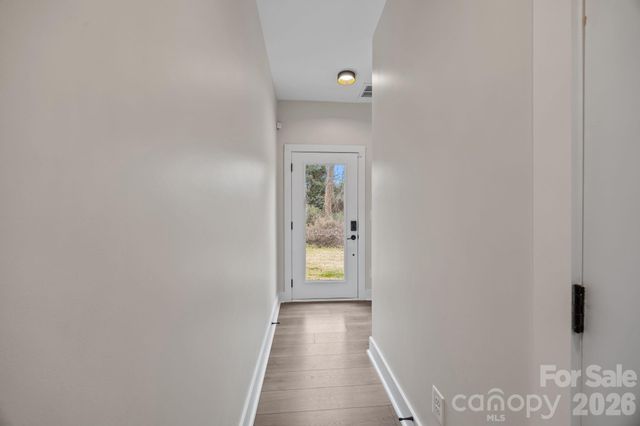 513 Strong Avenue, Charlotte, NC 28205