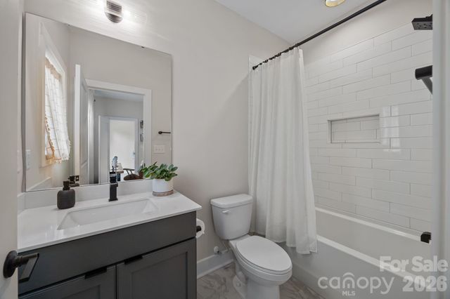 513 Strong Avenue, Charlotte, NC 28205