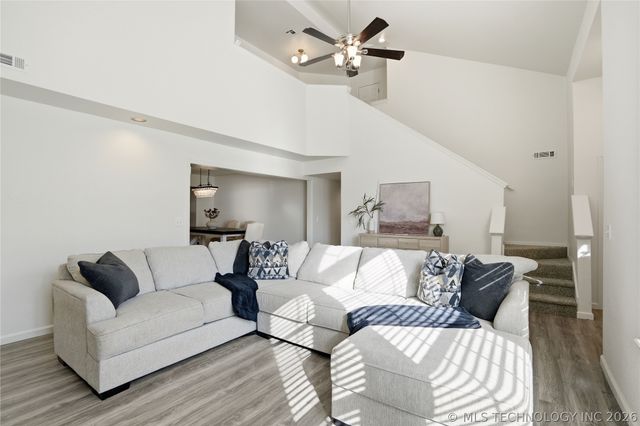 8906 N 124th East Avenue, Owasso, OK 74055