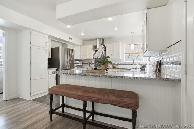 8906 N 124th East Avenue, Owasso, OK 74055