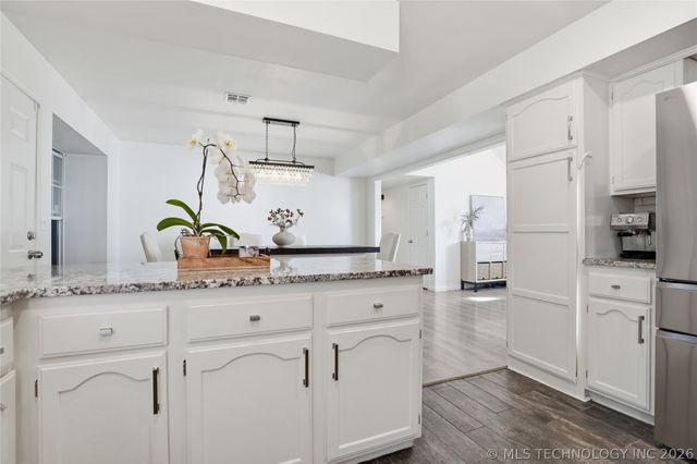8906 N 124th East Avenue, Owasso, OK 74055