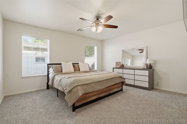 8906 N 124th East Avenue, Owasso, OK 74055